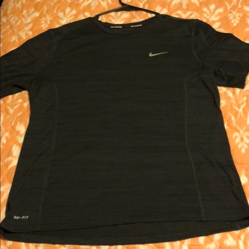 Mens nike black dry fit tee